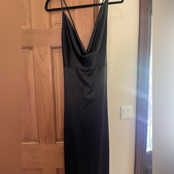 Dress - Picture 2 of 6